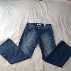 Levis‎ 526 Jeans Womens 8 Medium Blue Slender Boot Bootcut Stretch Denim Classic